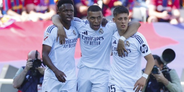 去年因维尼修斯闹翻！马卡：法国足球试图在今年颁奖前与皇马和解