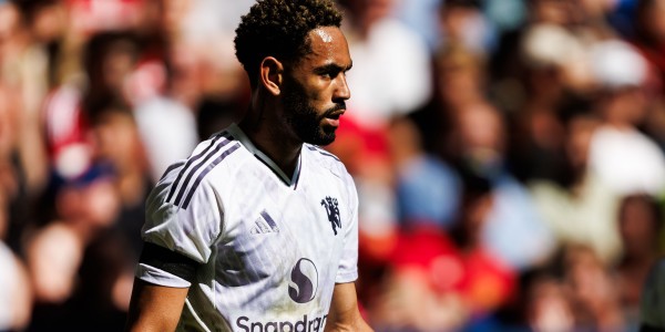 记者：库尼亚接受私人理疗师治疗，希望本月复出