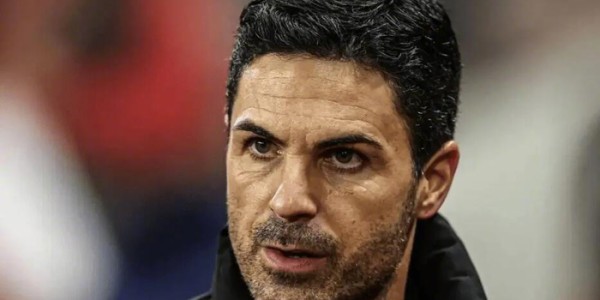 kaiyun体育网-西尔维斯特称阿森纳阵容齐整底气十足，英超冠军已是囊中之物|曼联|曼市德比|卡塞米罗|乌加特|利物浦_新浪体育_新浪新闻