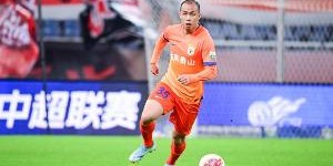 东体：在汪海健还是黄政宇上，事实证明伊万的决定并不完全正确